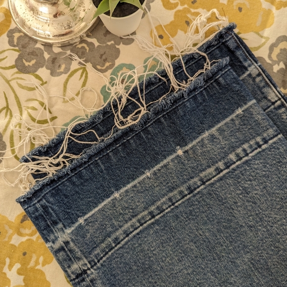 Madewell Wide-Leg Crop Jeans - Picture 7 of 11